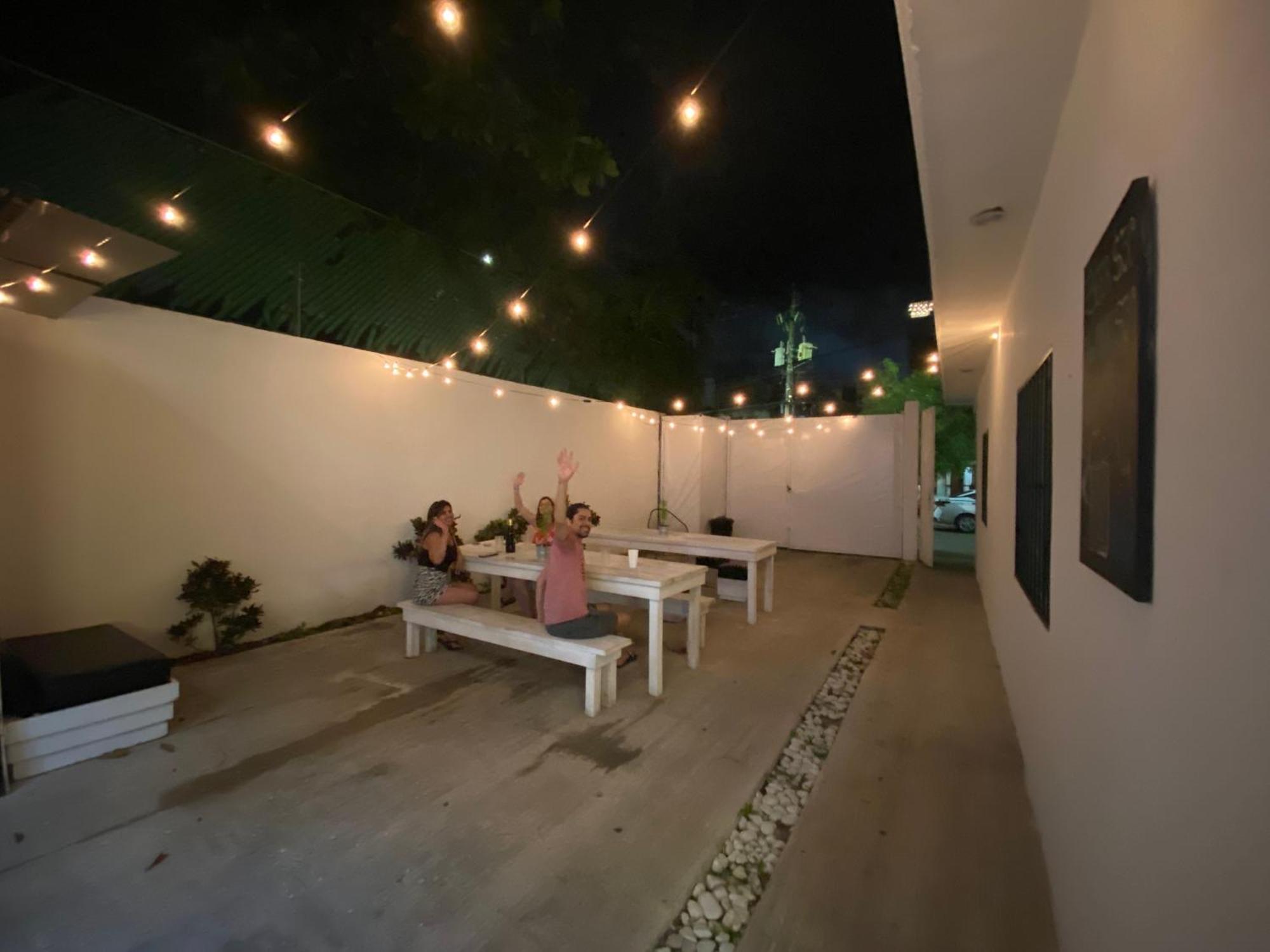 The Hostal Inn Playa del Carmen Exterior photo